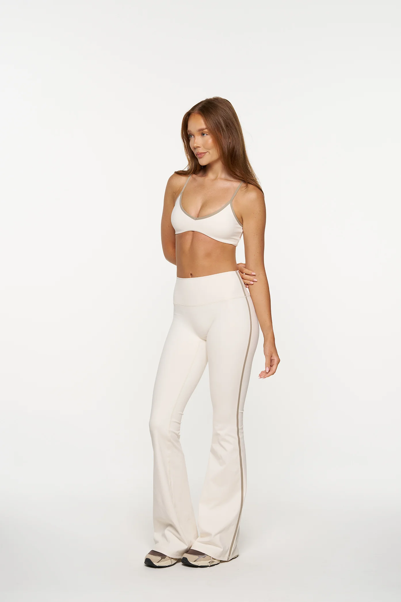 Essential Flares - Vanilla & Taupe - Image 3