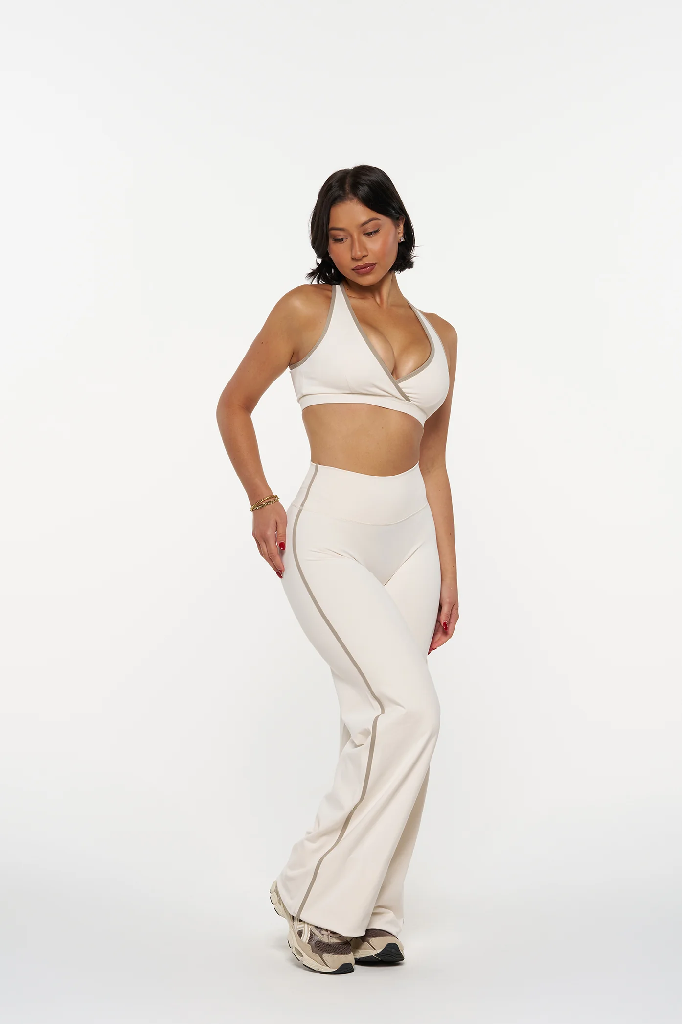 Essential Wide Leg Pants - Vanilla & Taupe - Image 3