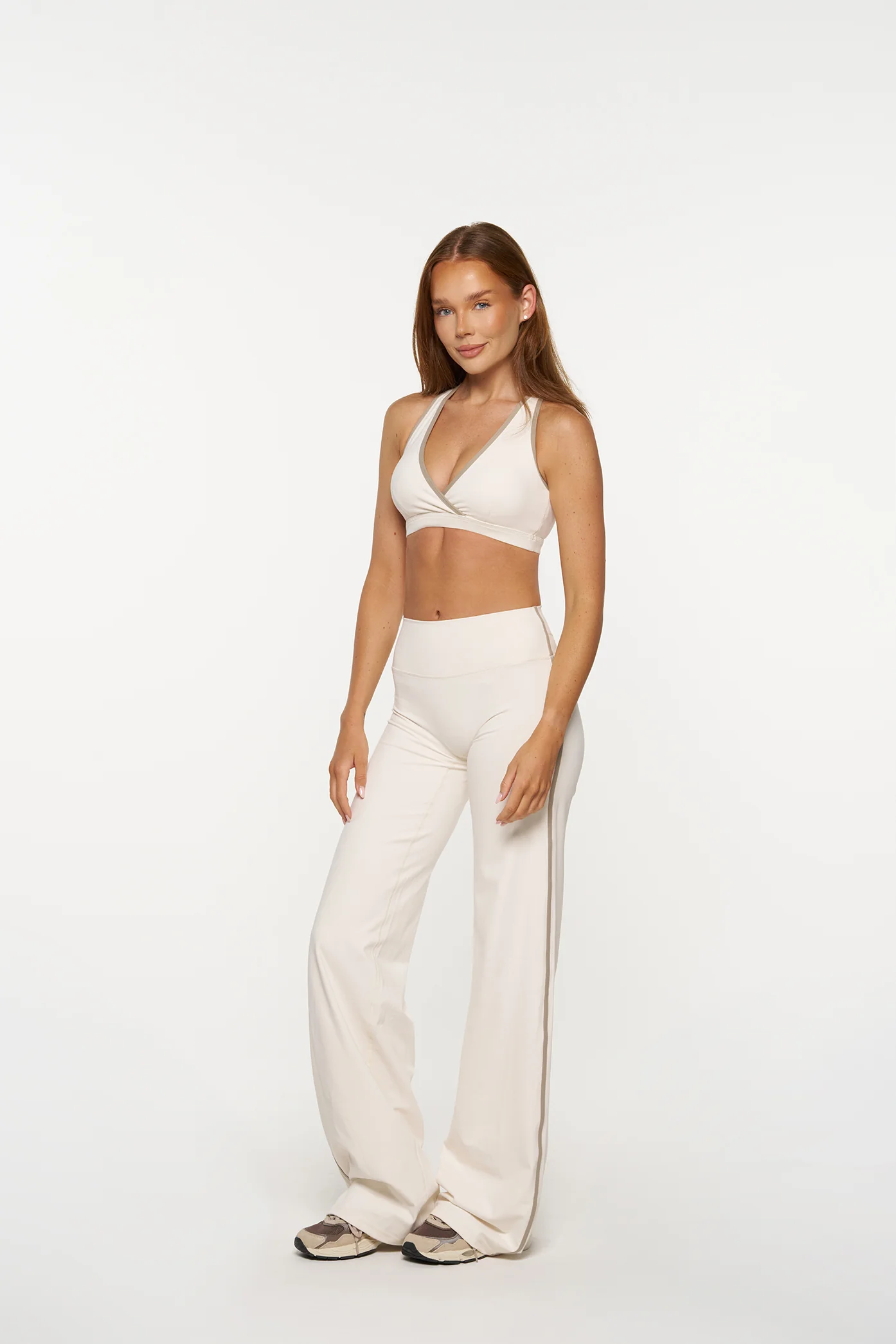 Essential Wide Leg Pants - Vanilla & Taupe - Image 5