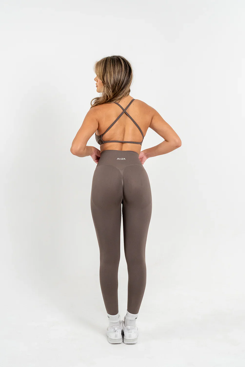 Signature Leggings - Deep Taupe - Image 2